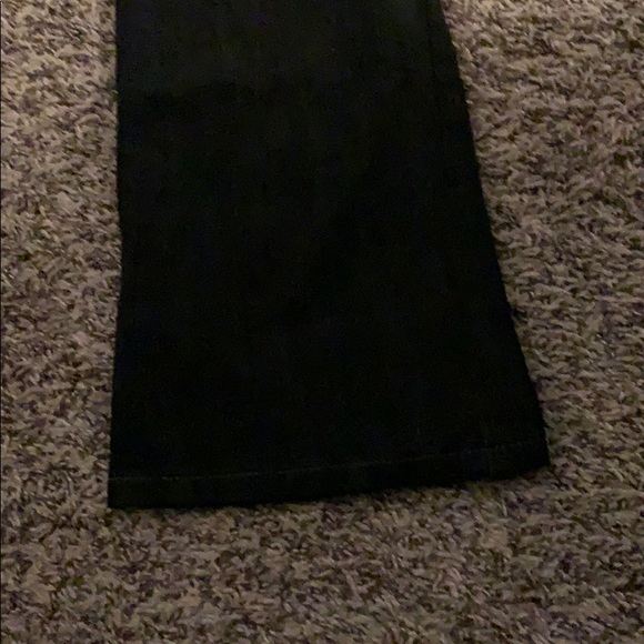 Guess Jeans - Picture 3 of 7